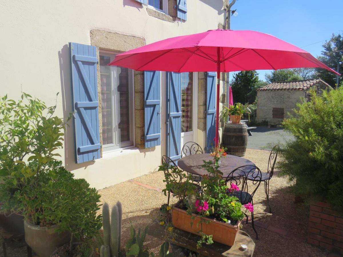Domaine Des Fees Apartman La Gaubretiere Kültér fotó