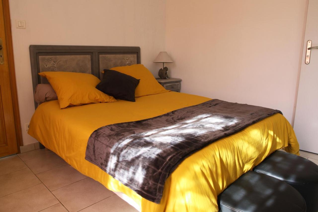 Domaine Des Fees Apartman La Gaubretiere Kültér fotó
