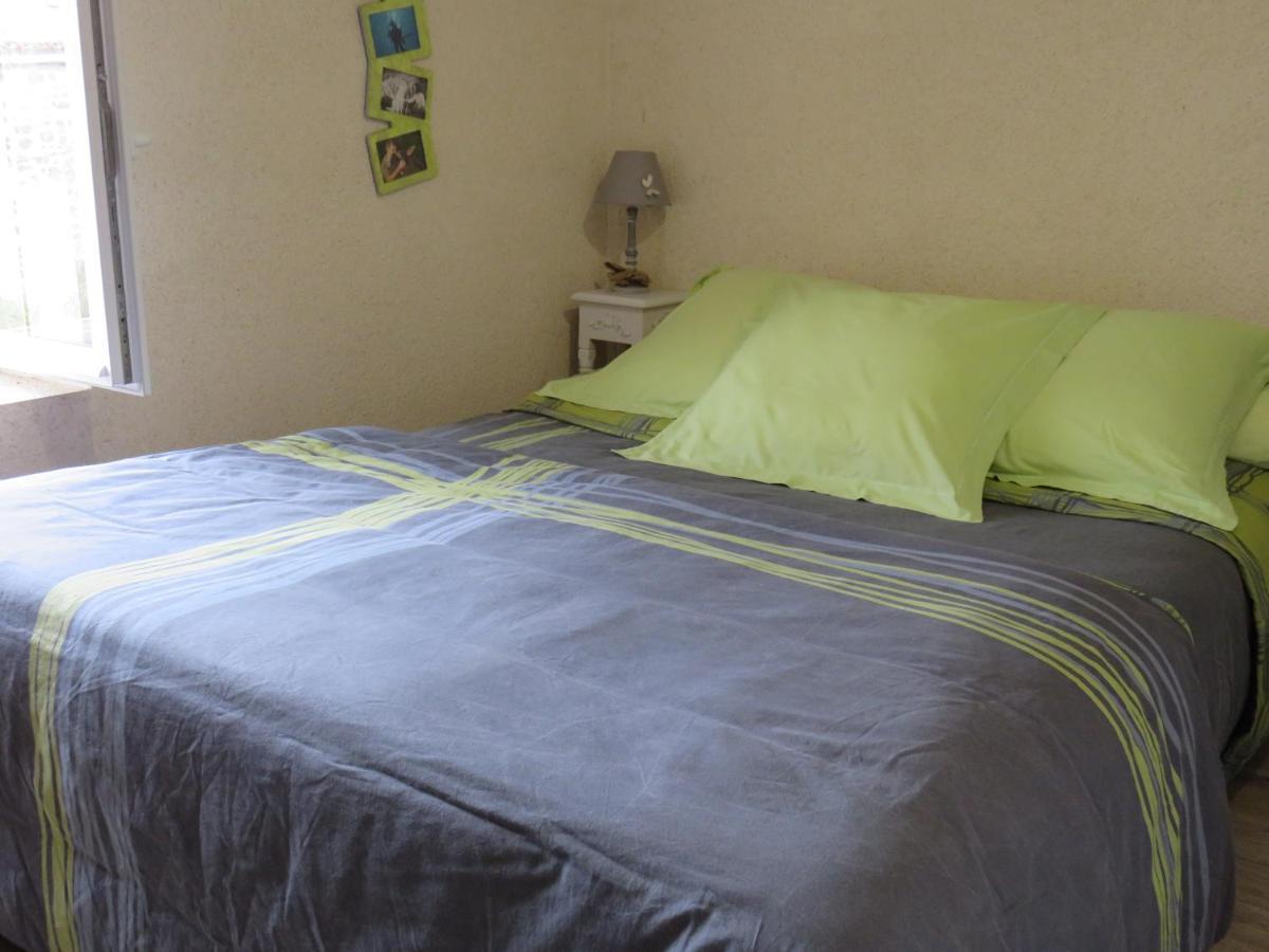 Domaine Des Fees Apartman La Gaubretiere Kültér fotó